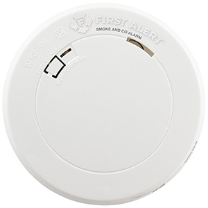 First Alert 10-Year Sealed Battery Combo Photoelectric Smoke and Carbon Monoxide Alarm with Slim Design - PRC710 (1039868)